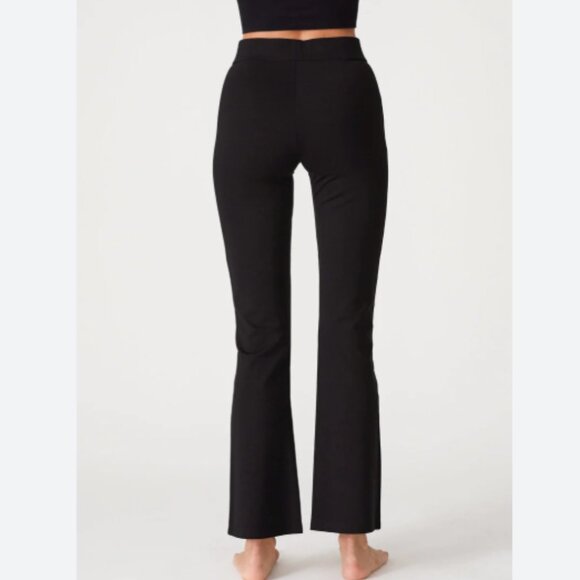 LOVESTITCH Just Chill Flared Leggings Black Size Small NWT - Picture 2 of 6